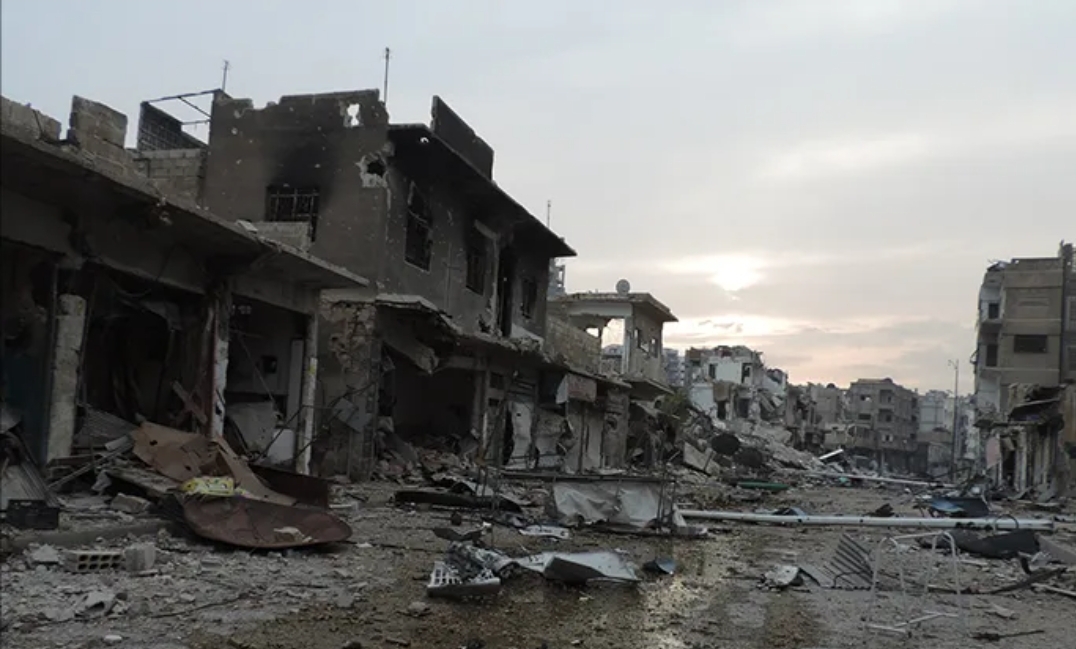 من هم أمراء الفوضى الجدد؟ المليشيات الخارجة عن القانون بعد سقوط نظام بشار الأسد